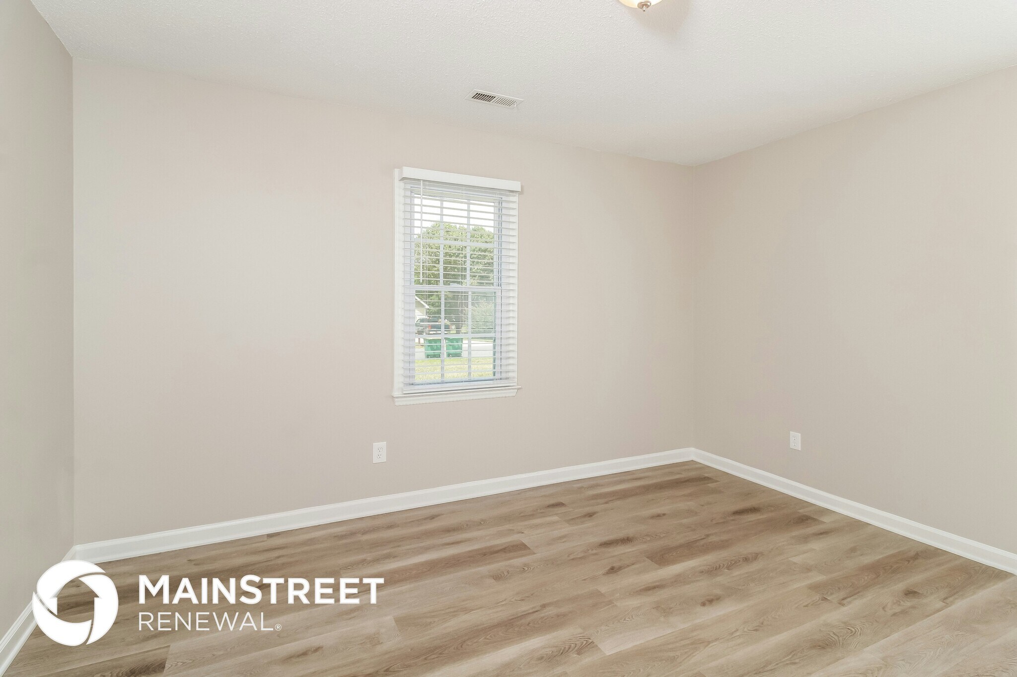 Building Photo - 1126 Sequoia Dr