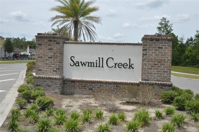 Building Photo - 80 Oakleaf Way