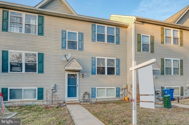 Building Photo - 14 Merganser Ct