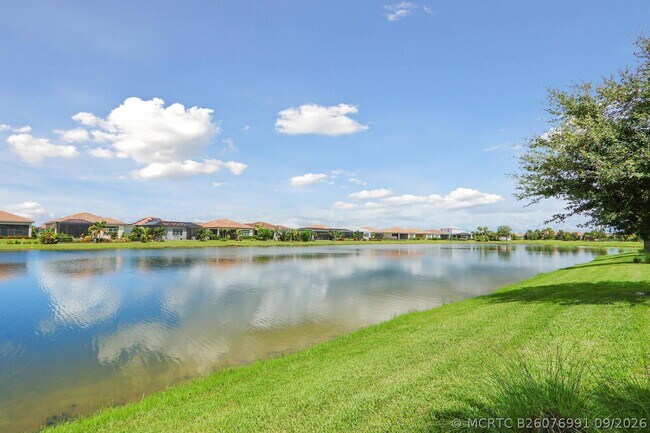 Building Photo - 8942 SW Pepoli Way
