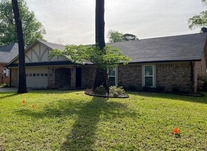 Building Photo - 1304 Tiffany Ln