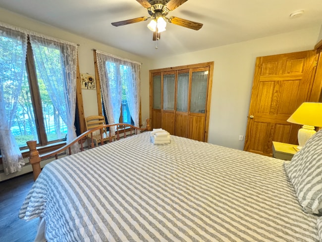 Building Photo - 5 Bracken Ln