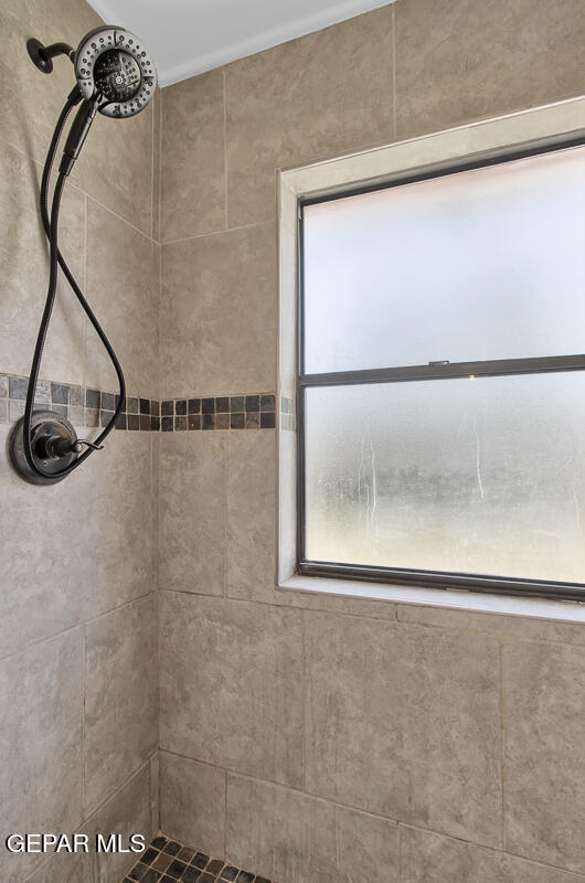 Building Photo - 779 Clay Ct