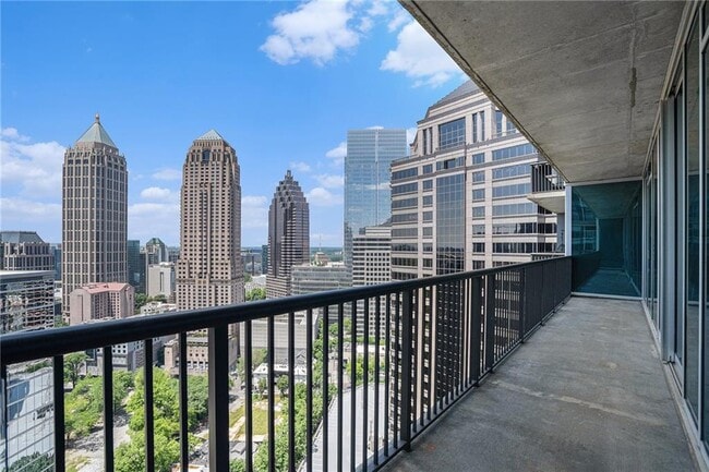Building Photo - 1080 Peachtree St NE