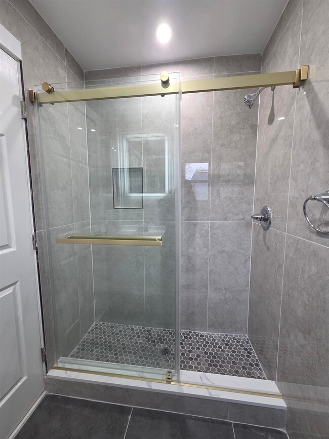 Building Photo - 120 W 44th St