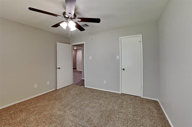 Building Photo - 9123 Reagan Meadow Ct