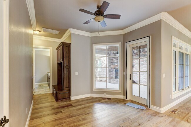 Building Photo - Luxury Living in Rosecreek – 4-Bedroom Home in Deer Creek Schools!