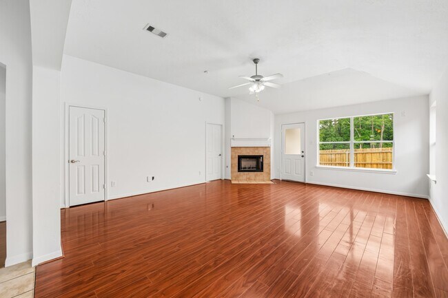 Building Photo - 4908 Summer Rain Dr