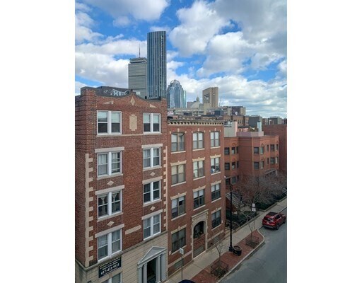 Building Photo - 44-50 Symphony Rd