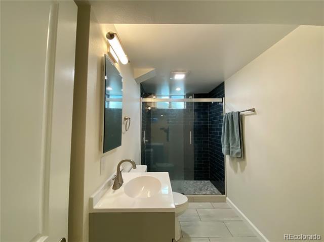 Building Photo - 3015 Pontiac St