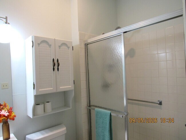 Building Photo - 1735 Chesapeake Ln