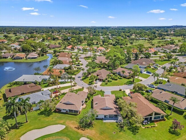 Building Photo - 6878 Touchstone Cir