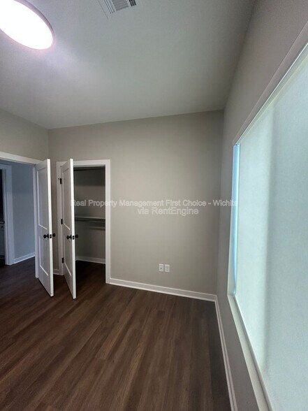 Building Photo - 1965 Cody