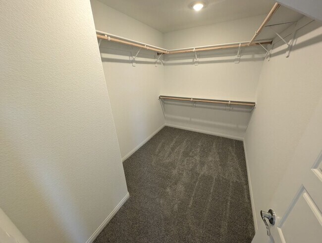 Building Photo - 3436 Via Lucca Ave