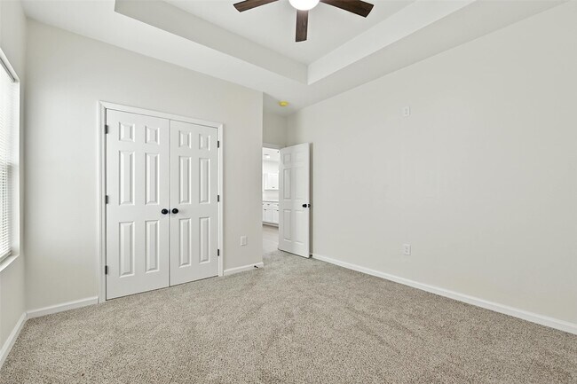 Building Photo - 6109 Woodrow St