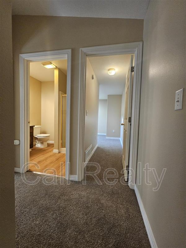 Building Photo - 1605 W 13th Ave