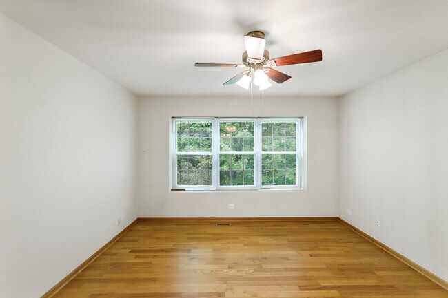 Building Photo - 3224 Bremerton Ln