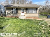 Building Photo - 9317 Walnut-