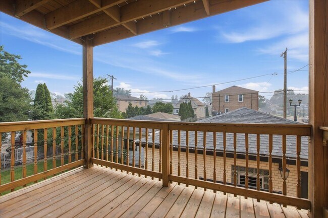 Building Photo - 2746 N 75th Ct
