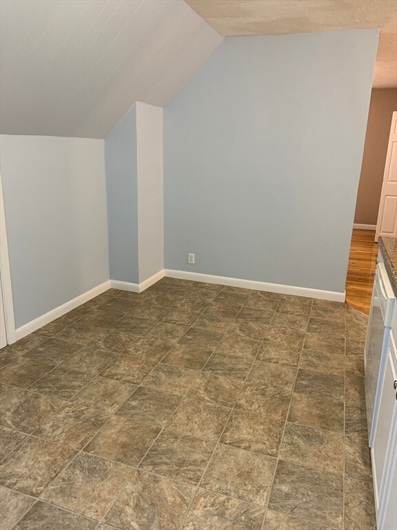 Building Photo - 0 School St