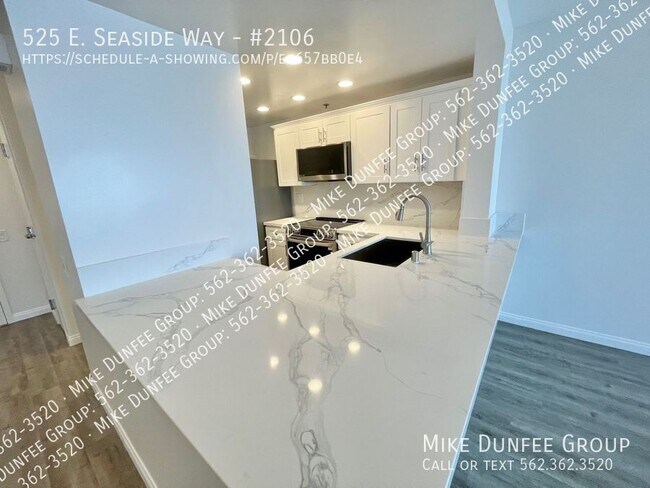 Building Photo - 525 E Seaside Way