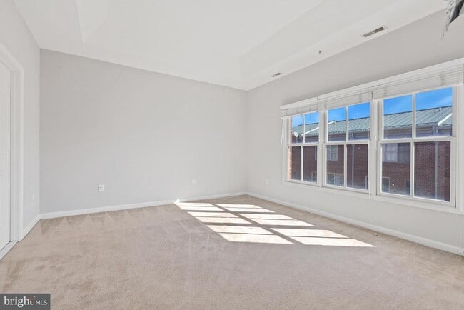 Building Photo - 2319 Boston St