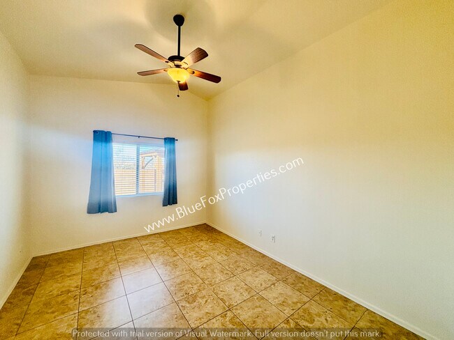 Building Photo - 5670 S Lemon Tree Dr