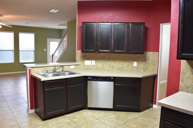 Building Photo - 2911 Creek Arbor Cir