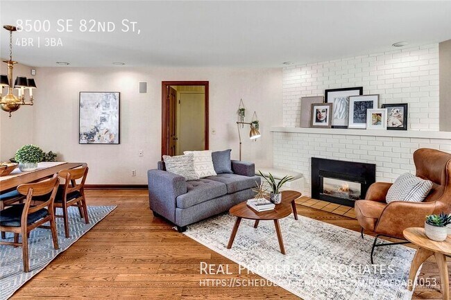 Building Photo - 8500 SE 82nd St