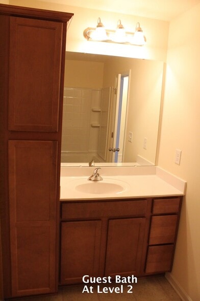 Building Photo - 11033 Ardglass Ct