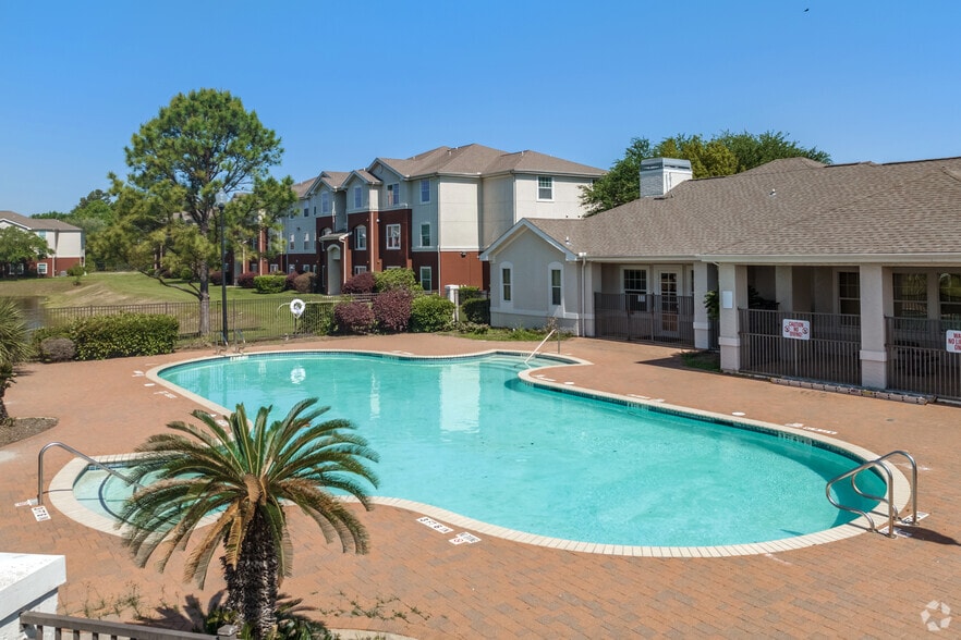 Primary Photo - Kimberly Pointe
