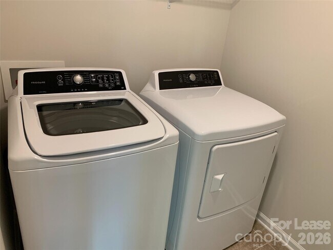 Building Photo - 17212 Snug Harbor Rd