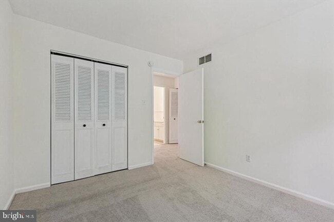 Building Photo - 138 Talgrath Ct