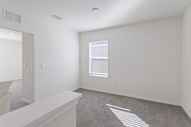 Building Photo - 5557 Birch River Trl