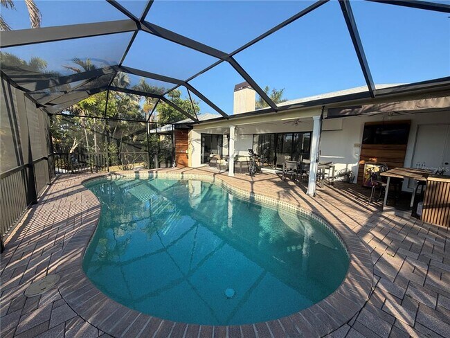 Building Photo - 6612 Black Fin Way
