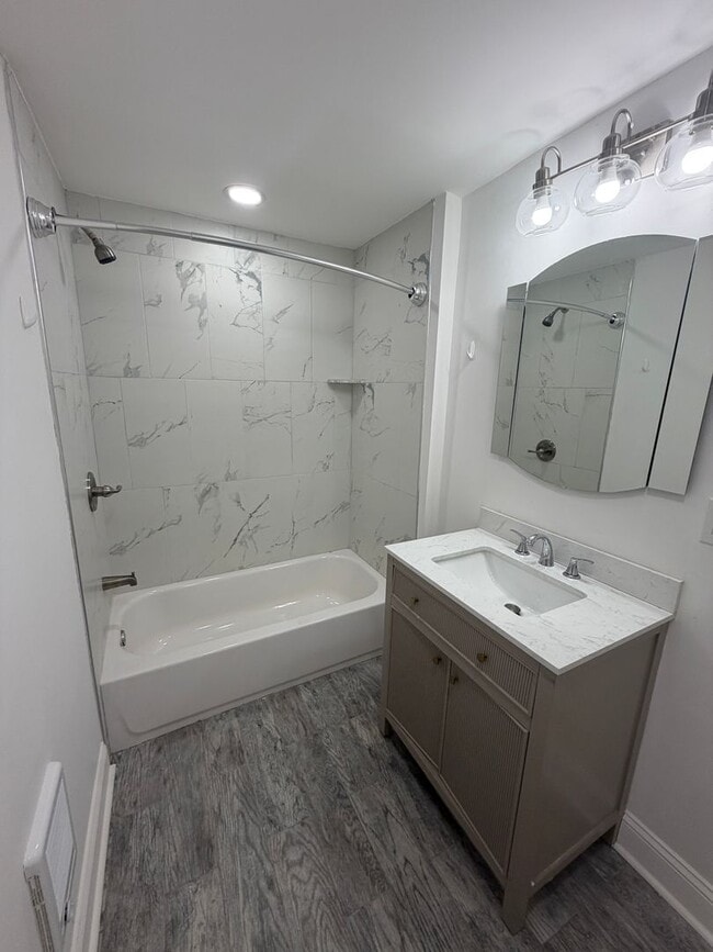 Building Photo - 451 W Bringhurst St