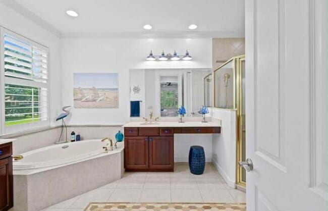 Building Photo - 9600 Crooked Stick Ln