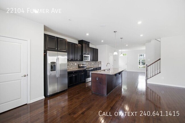 Building Photo - 22104 Fulmer Ave