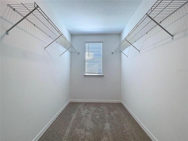 Building Photo - 17498 Happytrails St