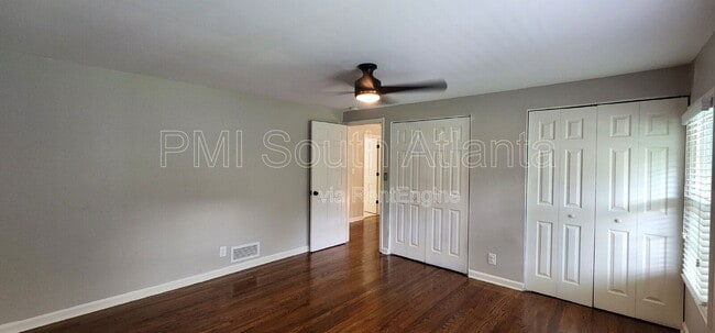 Building Photo - 40 Pheasant Dr SE