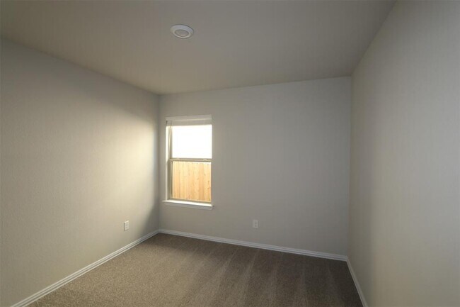 Building Photo - 256 Falling Star Ln