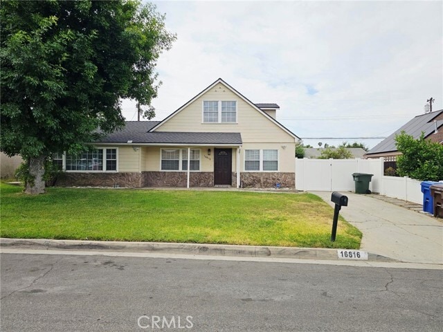 Primary Photo - 16816 Alwood St
