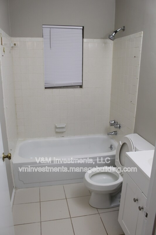 Building Photo - 3837 Wem Dr