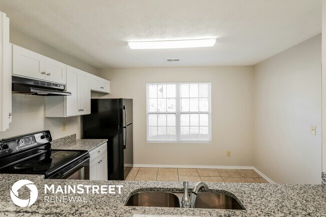 Building Photo - 4694 Garden Hills Dr