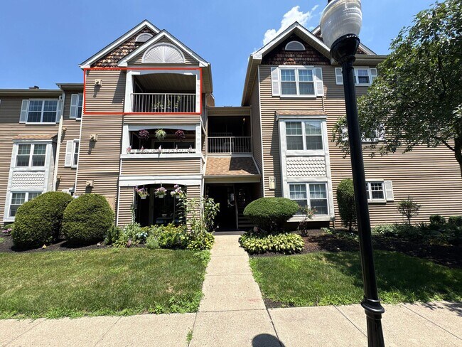 Building Photo - 72304 Delaire Landing Rd