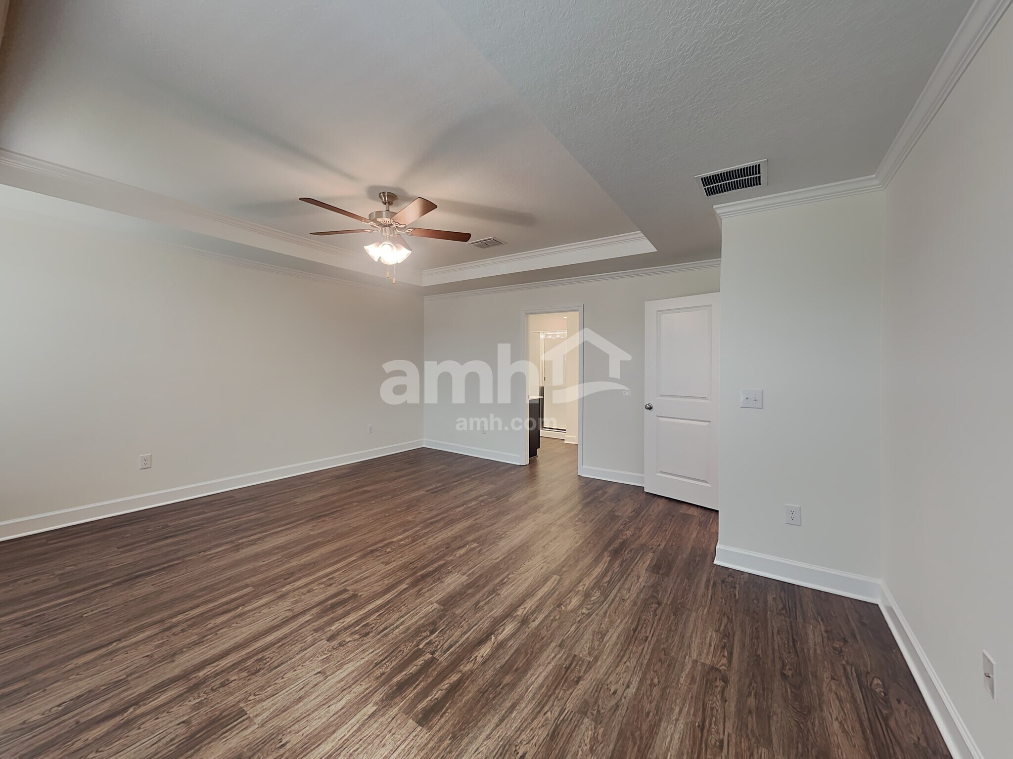 Building Photo - 2219 Saffron Walden Dr