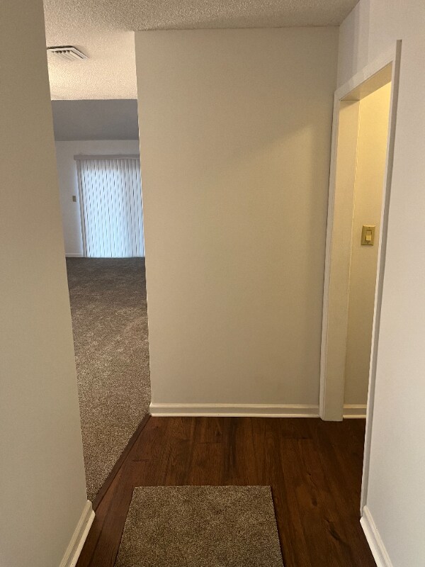 Building Photo - 6530 Laguna Point