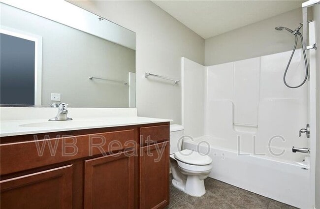 Building Photo - 180 80th St