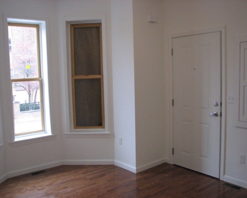 Building Photo - 165 Johnston St