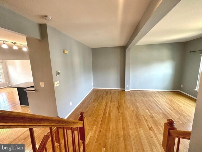 Building Photo - 11736 Batley Pl